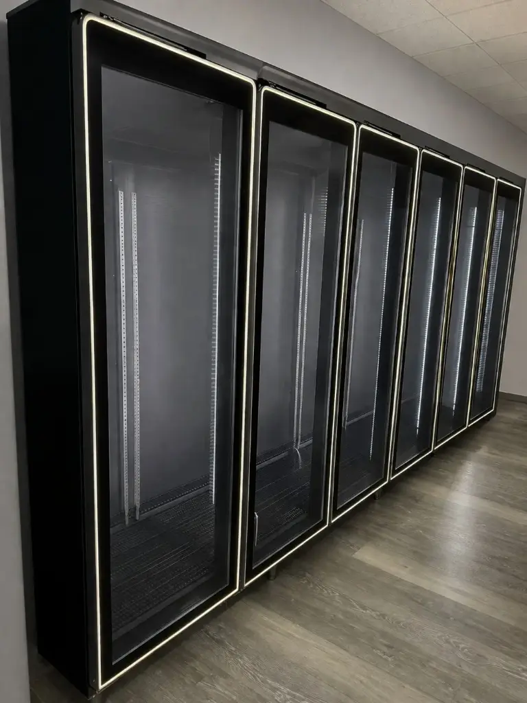 Frameless Glass Door Merchandiser Remote  / 6